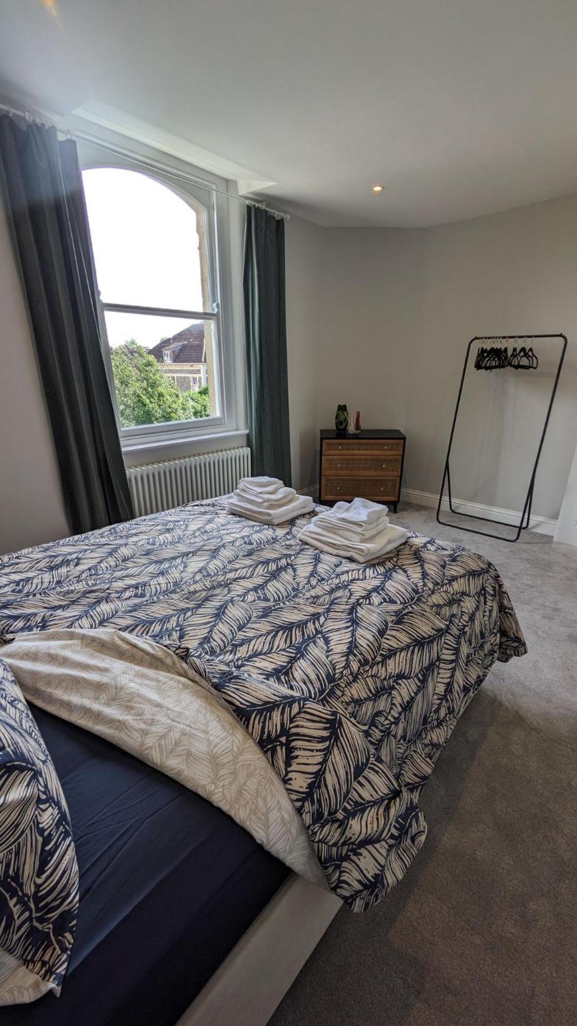 Clifton In Prime Location & Parking Bristol